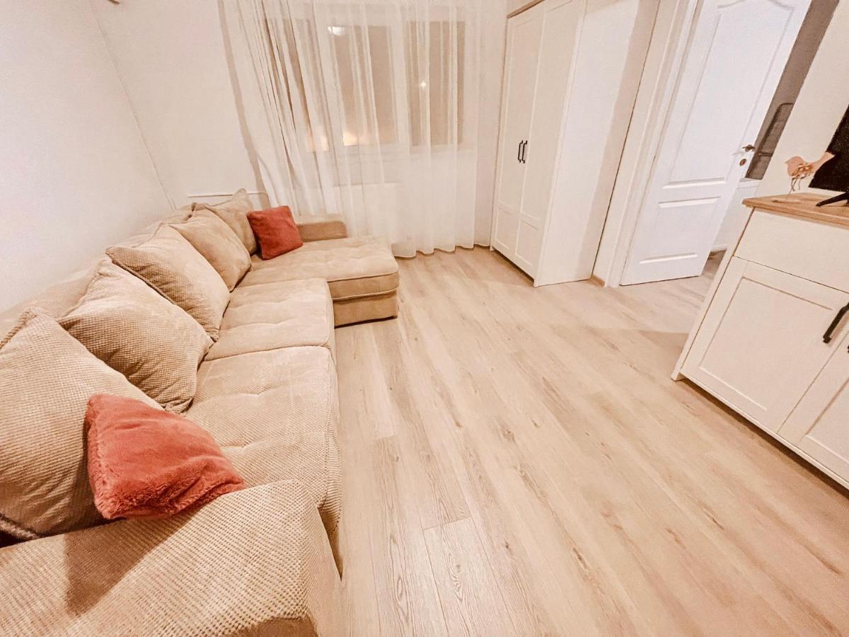 تيميشورا Lovely Apartment In A Quiet Area - Spitalul Judetean L5 المظهر الخارجي الصورة